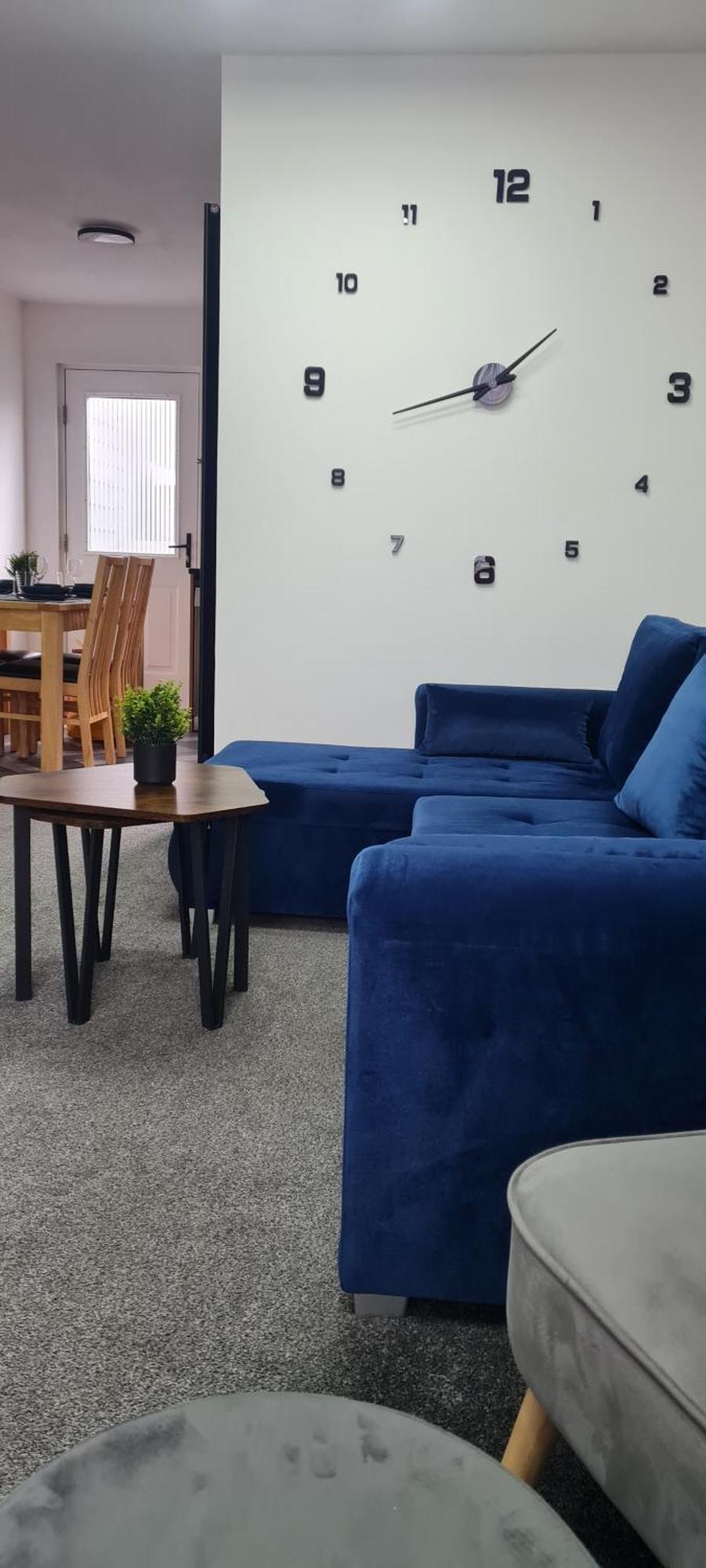 Stylish Home In Linlithgow With Free Parking Bagian luar foto