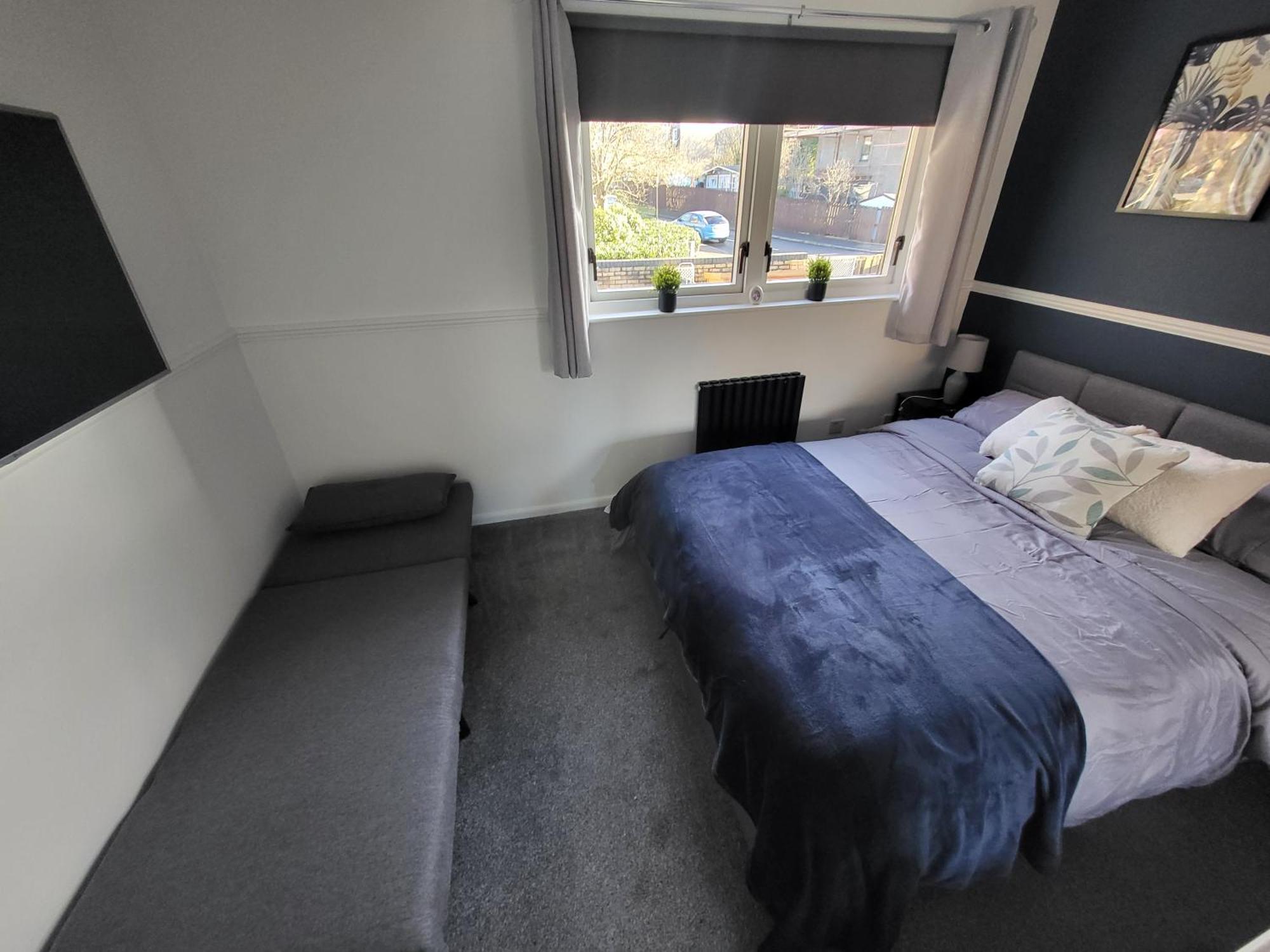 Stylish Home In Linlithgow With Free Parking Bagian luar foto